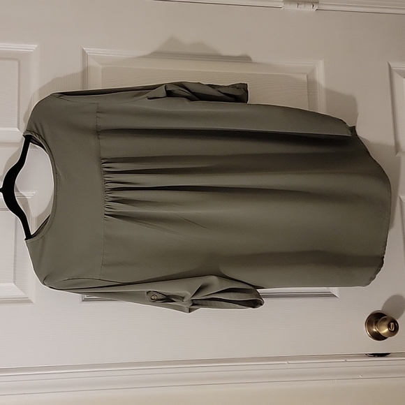 MPH Collection Green Short Sleeve Top Size 2X - Picture 5 of 5